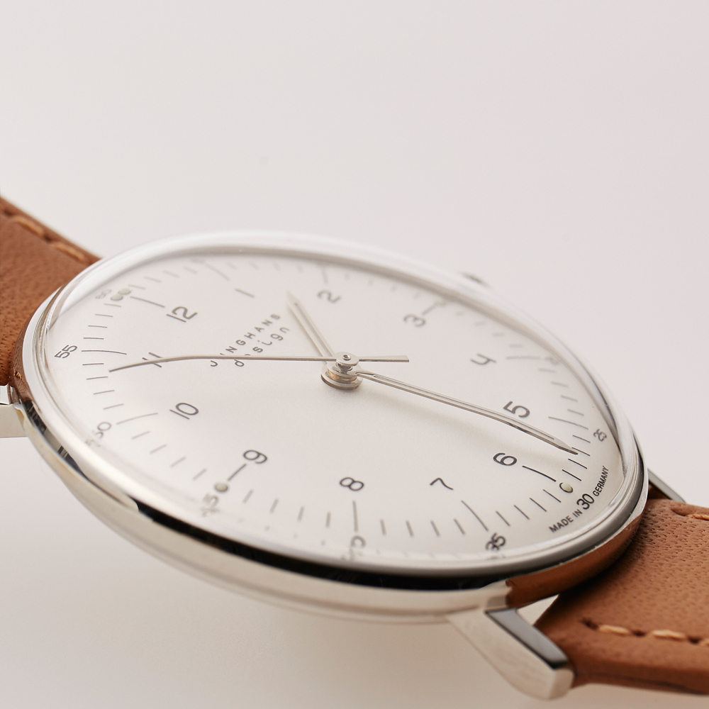 max bill Handaufzug｜Arabic numerals index｜White-Beige｜JUNGHANS