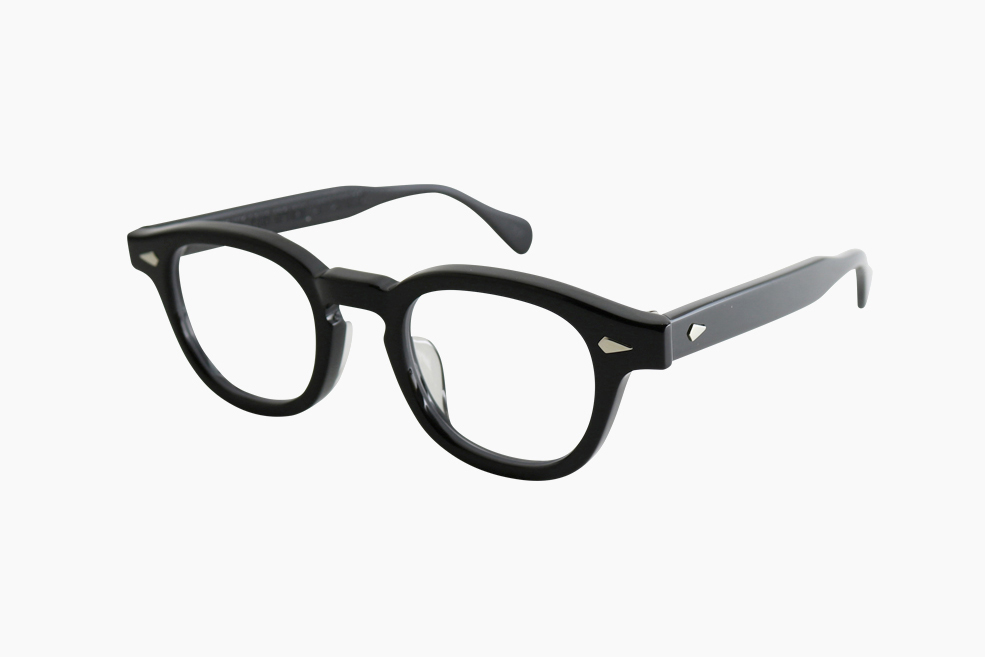 AR 42 - Black｜JULIUS TART OPTICAL