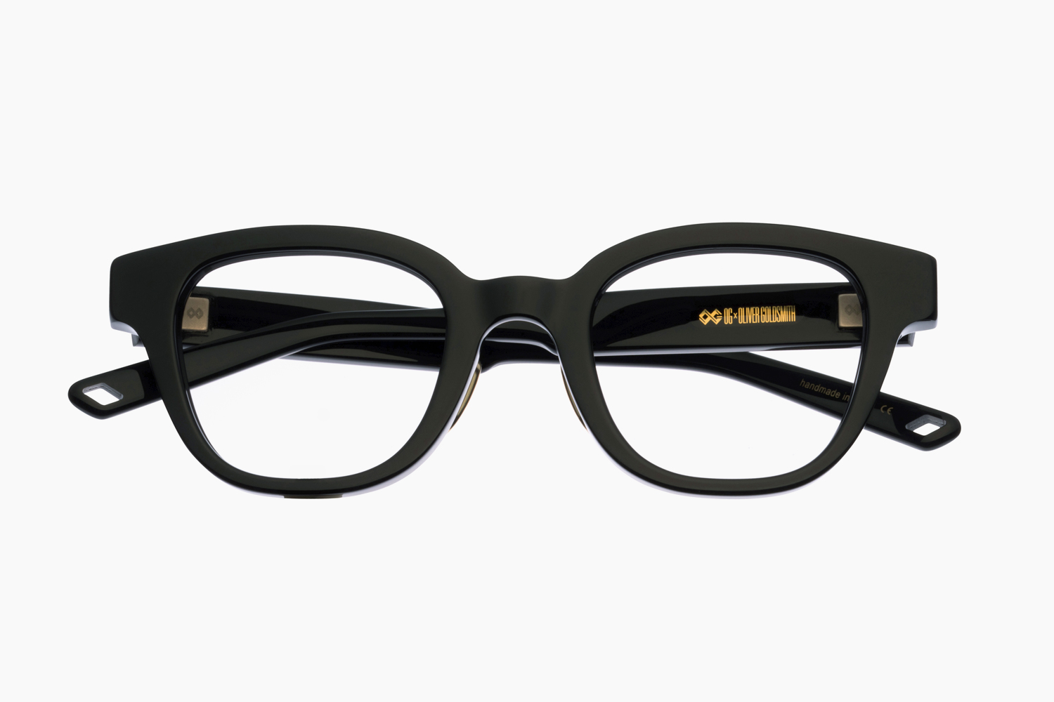 og × olivergoldsmith RE:COMMANDER 4638mm