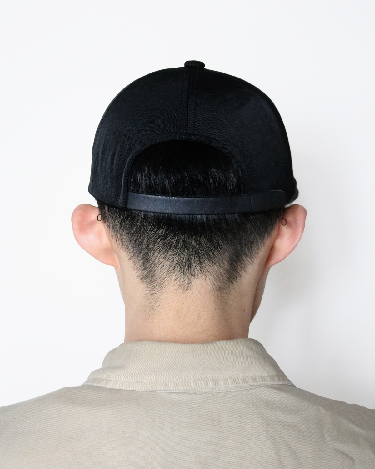 LONG BRIM CAP - BLACK｜COMESANDGOES