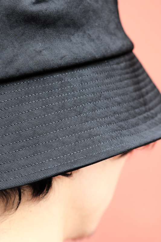 COMESANDGOES|WATERPROOF NYLON BUCKET HAT - GREY|PRODUCT