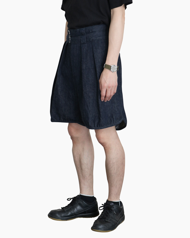 DENIM｜GURKHA SHORTS – NAVY｜NEAT