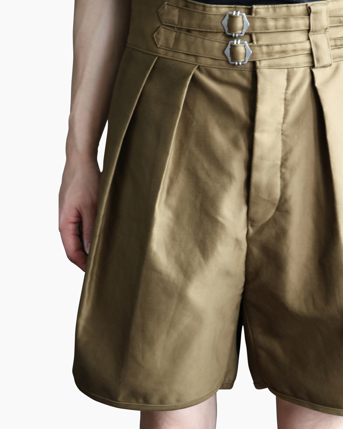 GIZA MOLESKIN｜GURKHA SHORTS - KAHKI｜NEAT