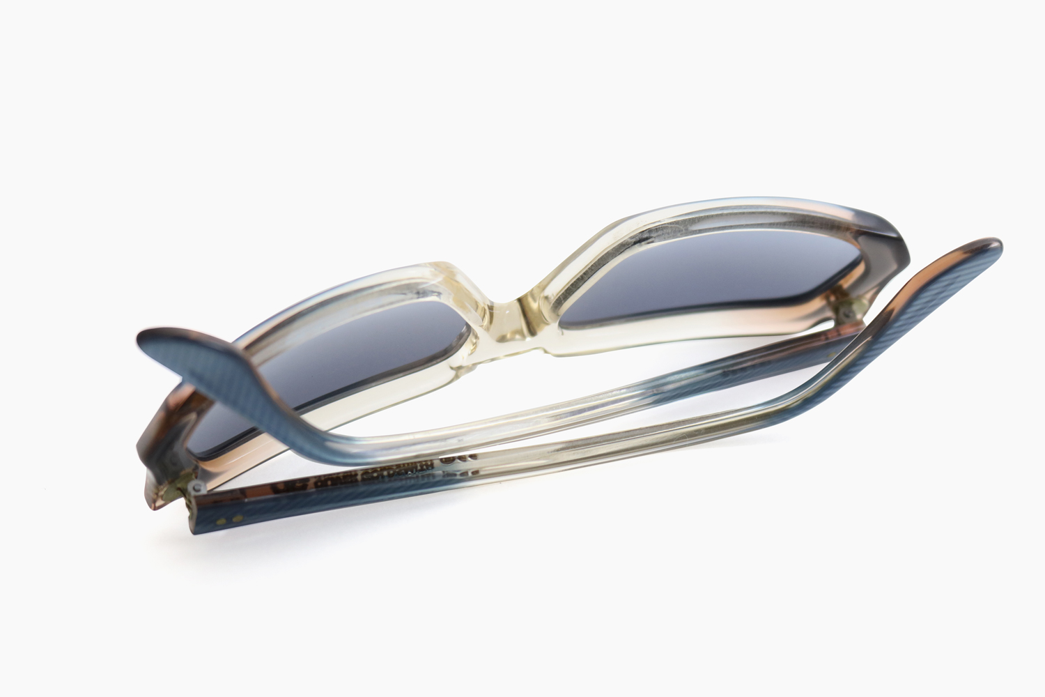 BERTEL SG UK - DENIM CLEARBRIDGE｜OLIVER GOLDSMITH