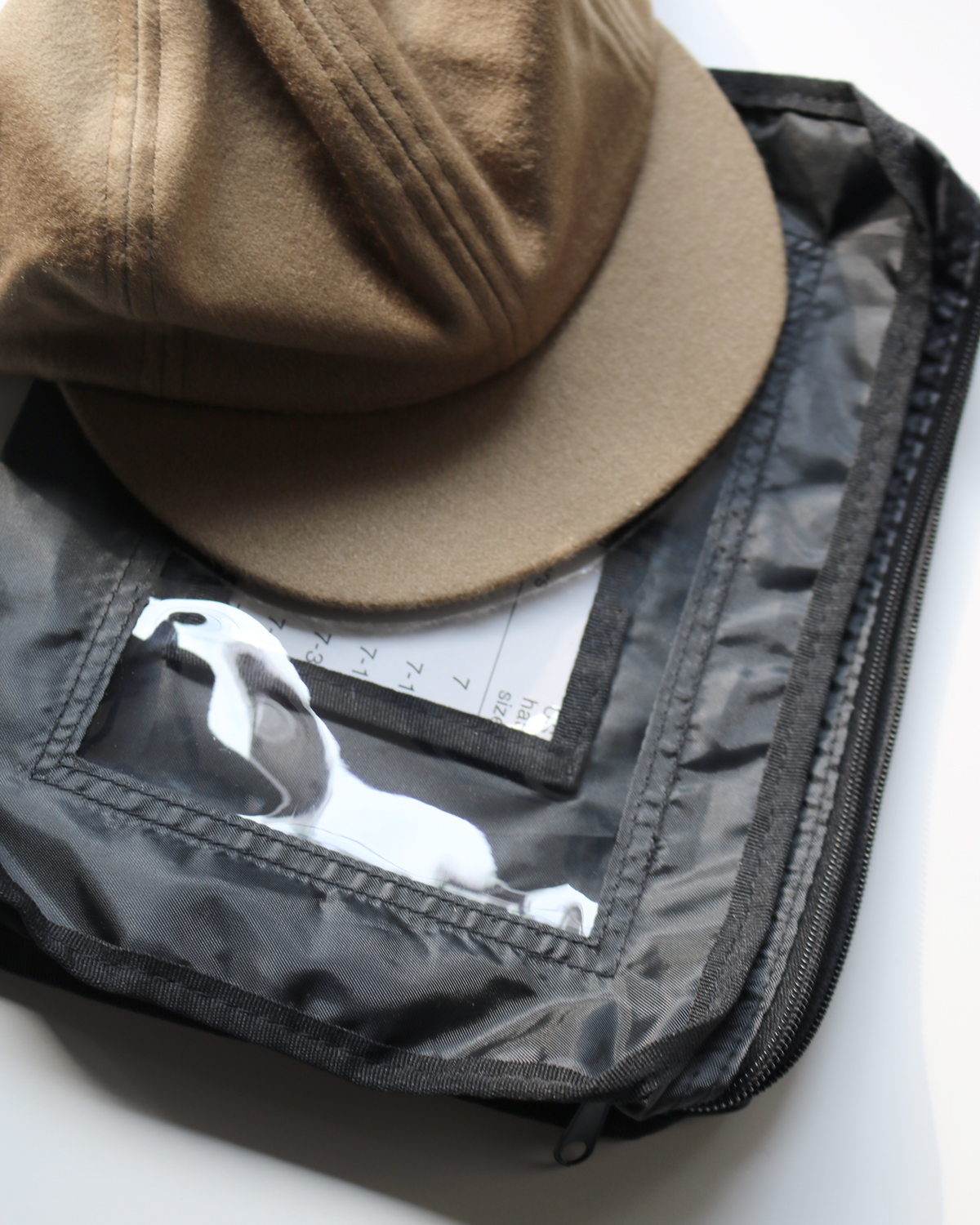 CASHMERE 100 LITTLE BRIM CAP - Camel｜COMESANDGOES