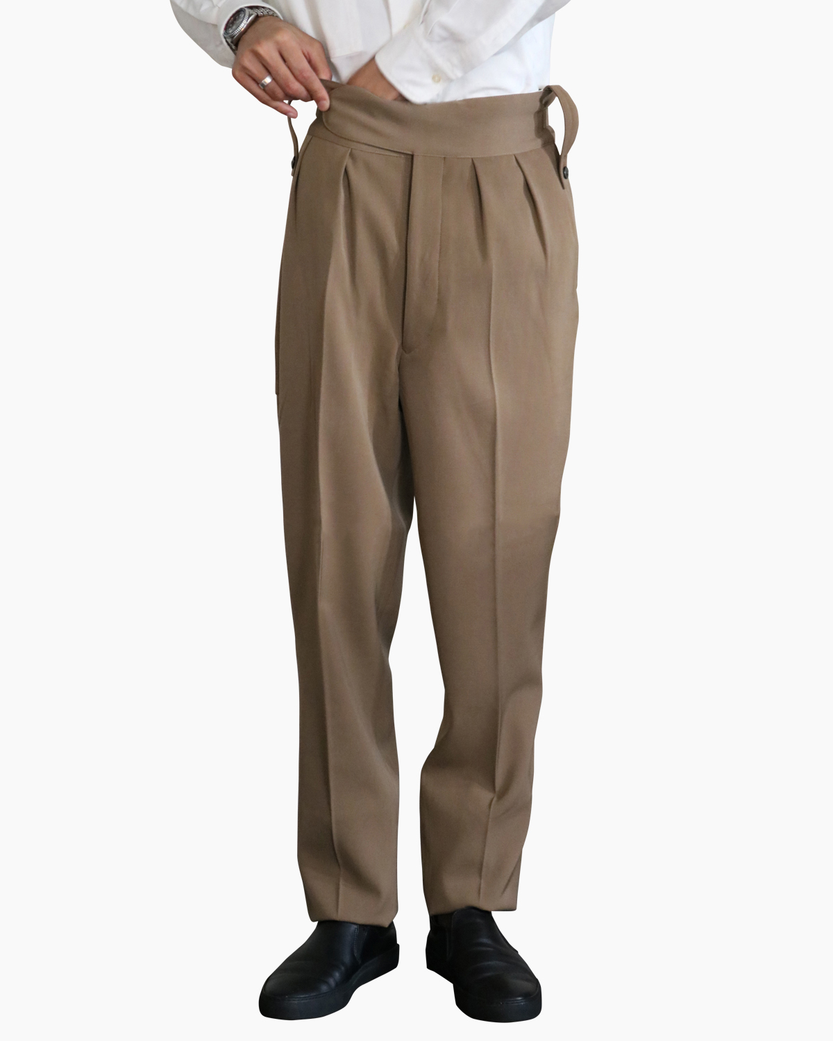 Wool High Density Gabardine｜BELTLESS - Camel｜NEAT