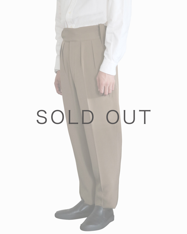 NEAT｜Wool High Density Gabardine｜BELTLESS - Camel 