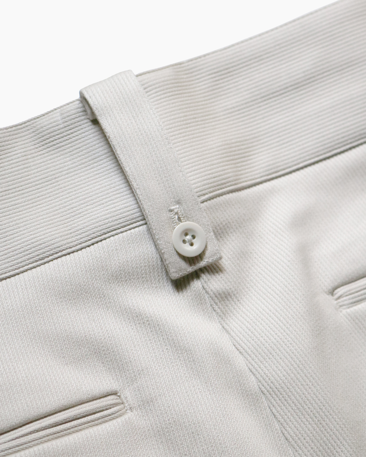 COTTON PIQUE｜BELTLESS - Ivory｜NEAT