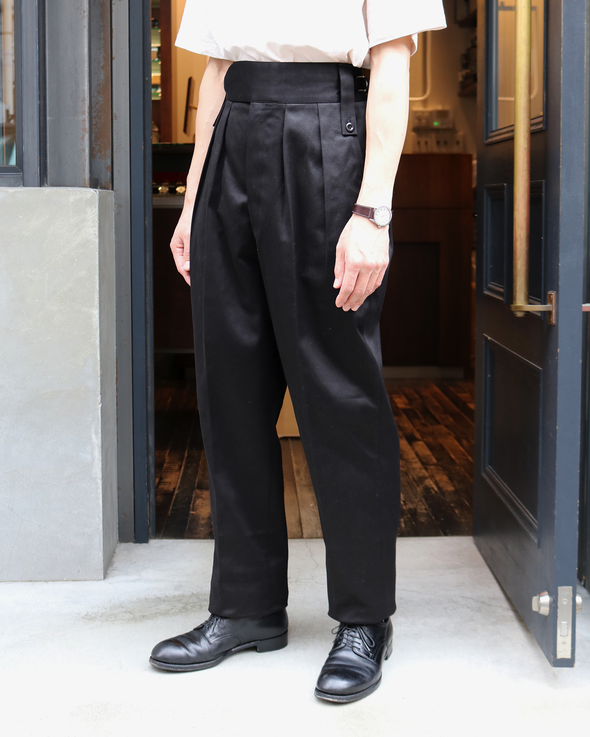 TURPAN SATIN｜BELTLESS - Black｜NEAT