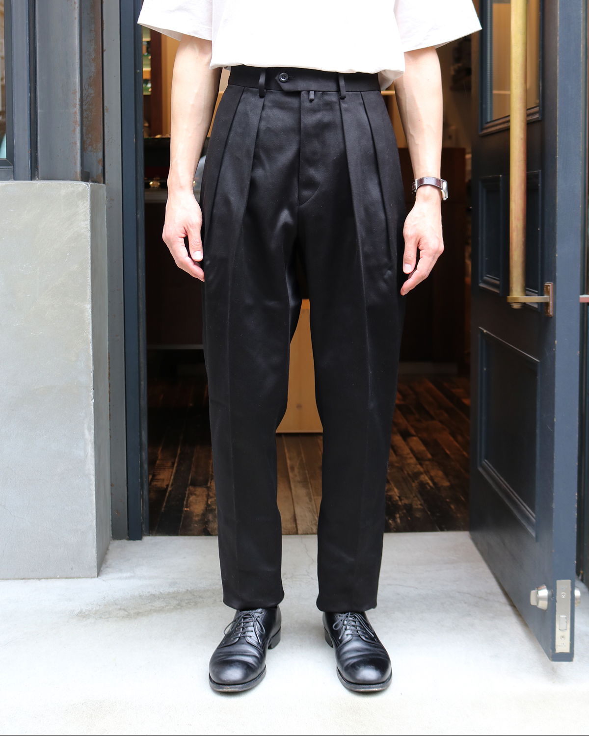 TURPAN SATIN｜TAPERED - Black｜NEAT