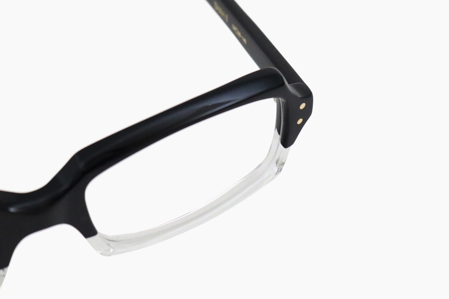 SHAH-g - Black Float｜OLIVER GOLDSMITH