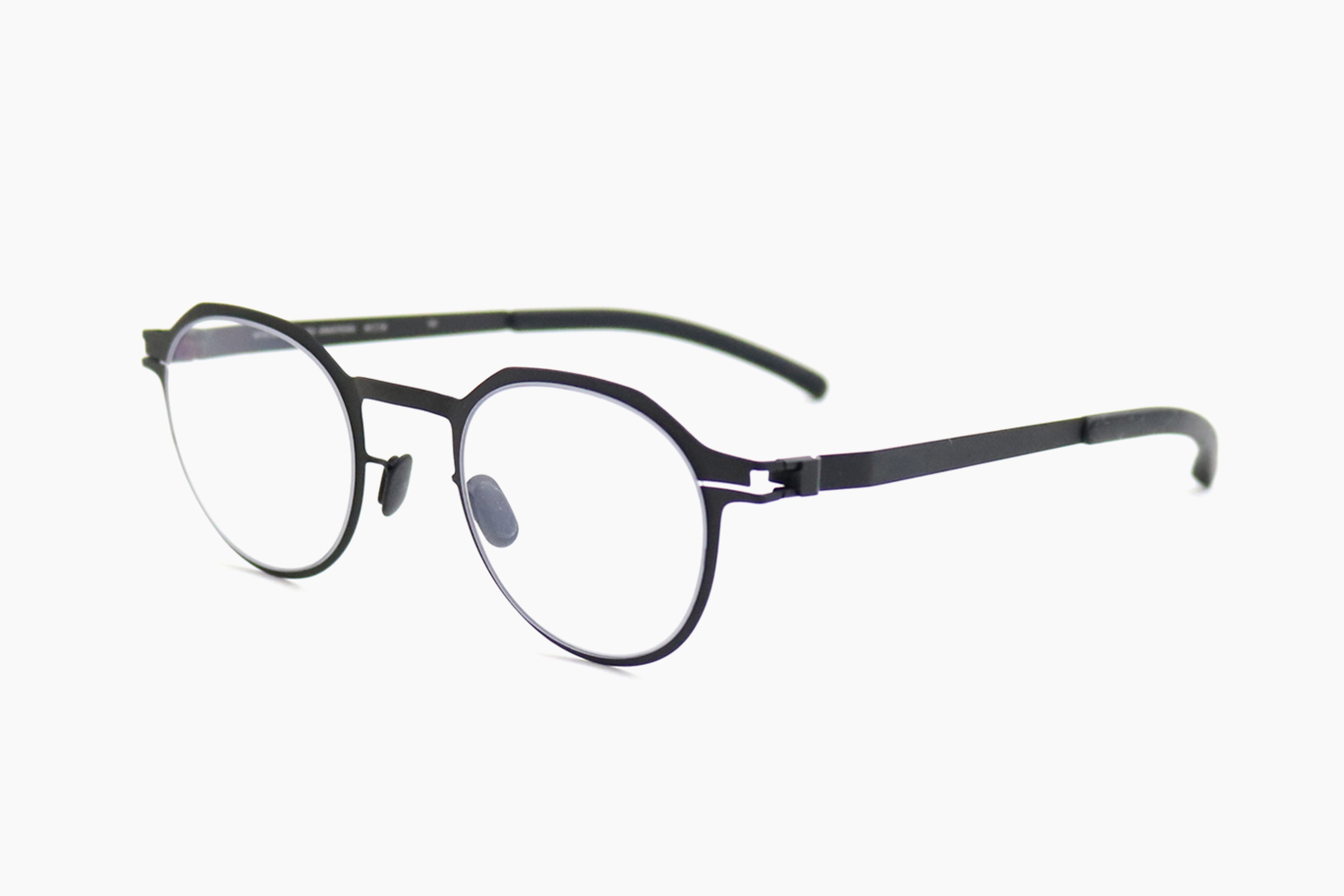 ARMSTRONG - 002｜MYKITA