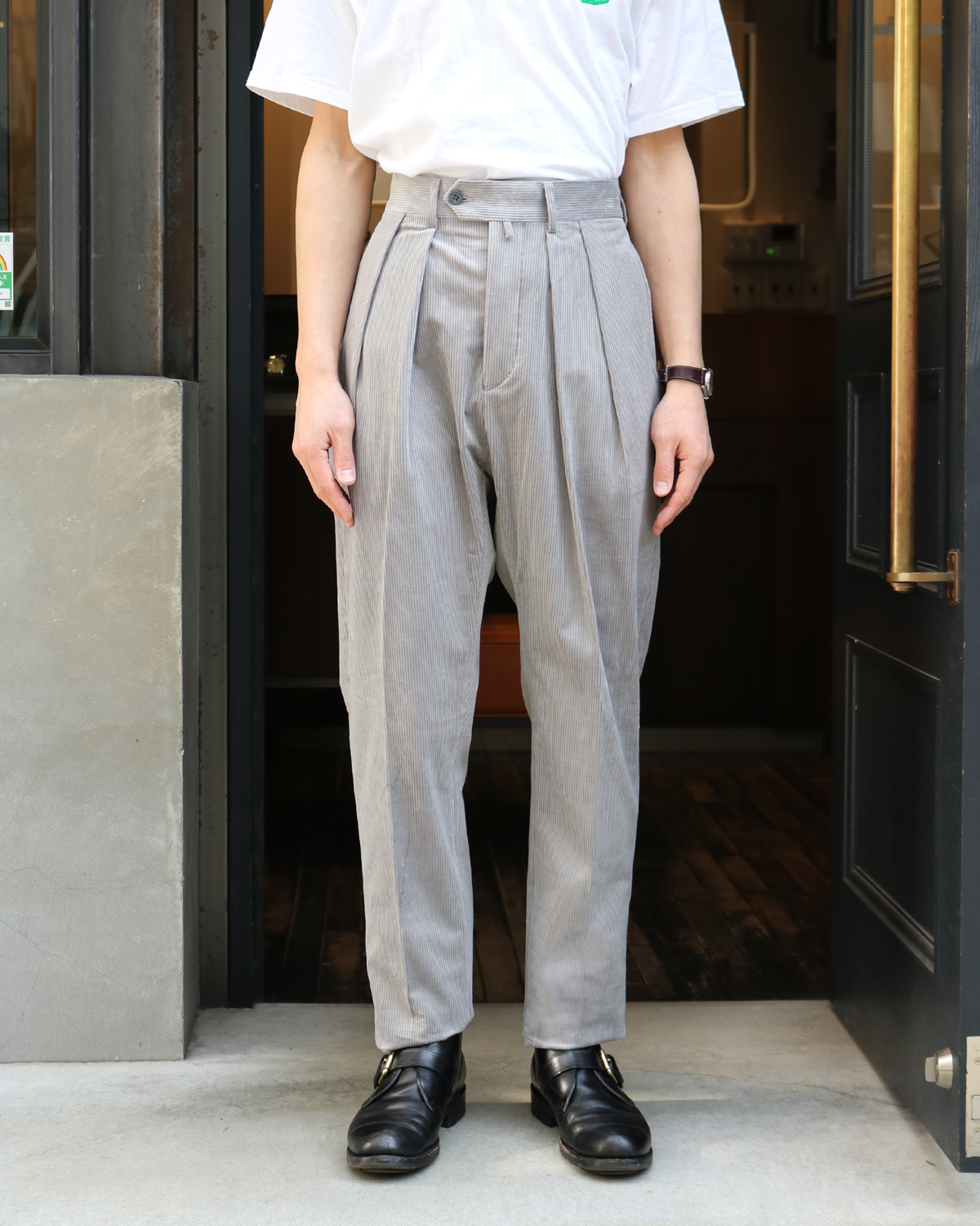 FRENCH CORDUROY｜TAPERED - Gray｜NEAT