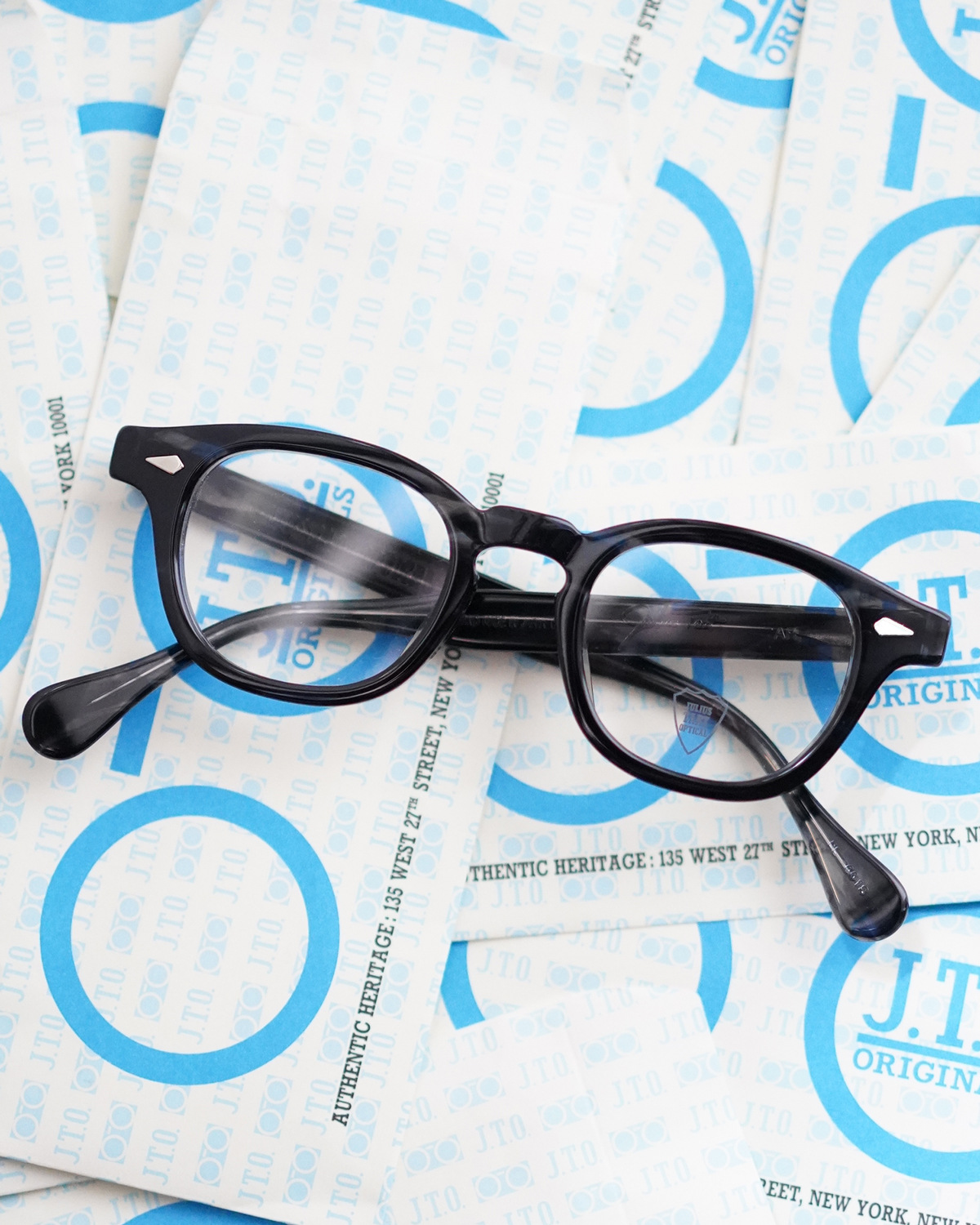 JULIUS TART OPTICAL x Continuer｜AR 44 – BLACK SASA