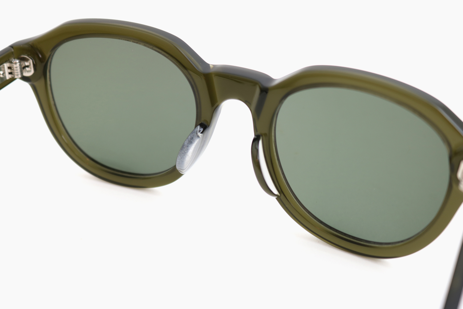 UNIVERSAL PRODUCTS. + Noritake x The PARKSIDE ROOM｜tpr-006 - KHAKI SG｜The PARKSIDE ROOM