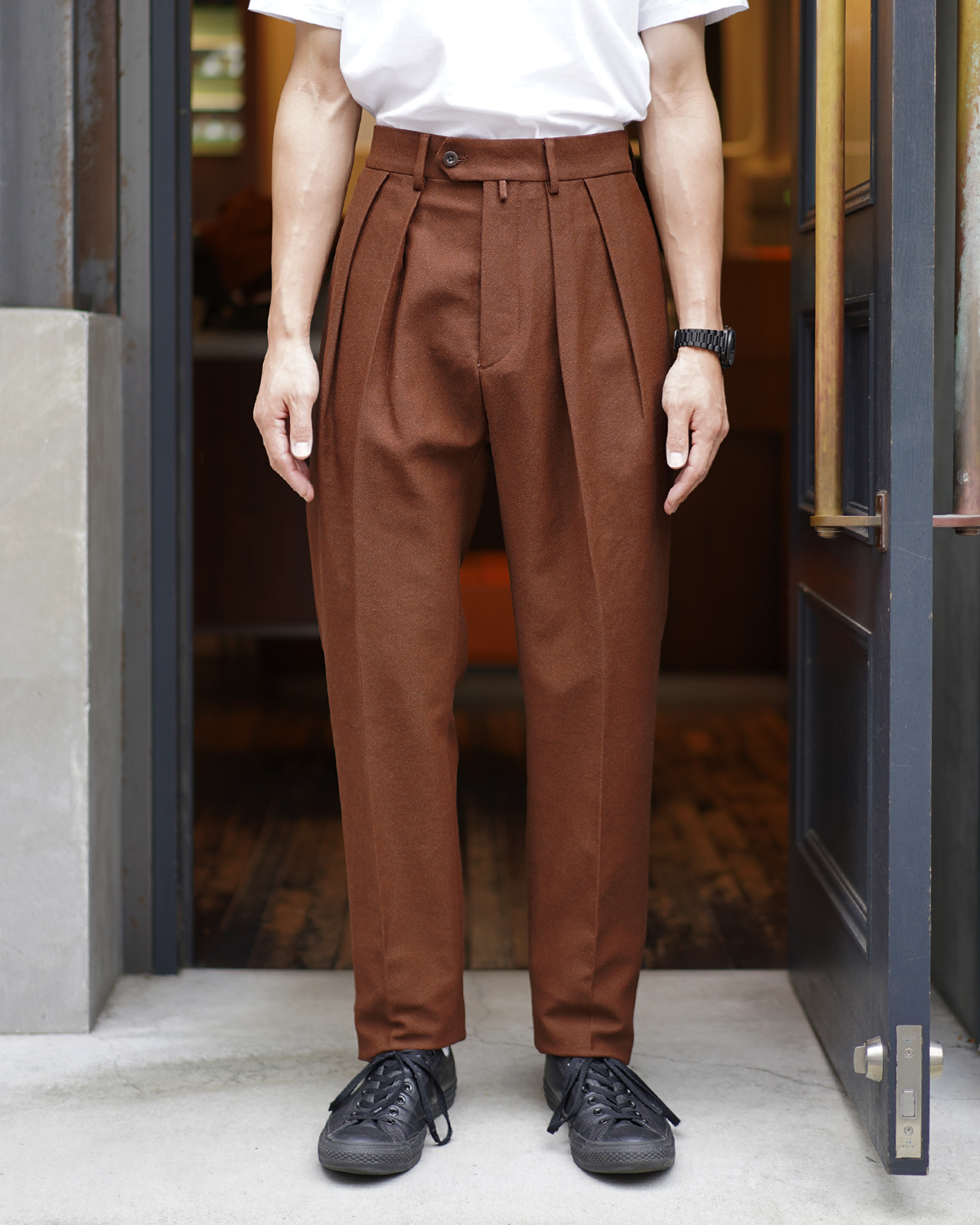 BUFFALO CLOTH PIGMENT PRINT｜TAPERED - Brown｜NEAT