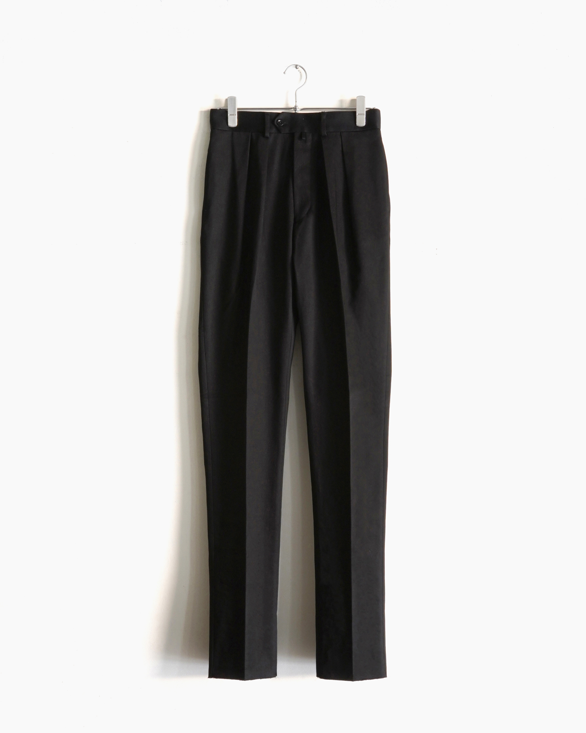 COTTON SATIN │TAPERED - BLACK｜NEAT