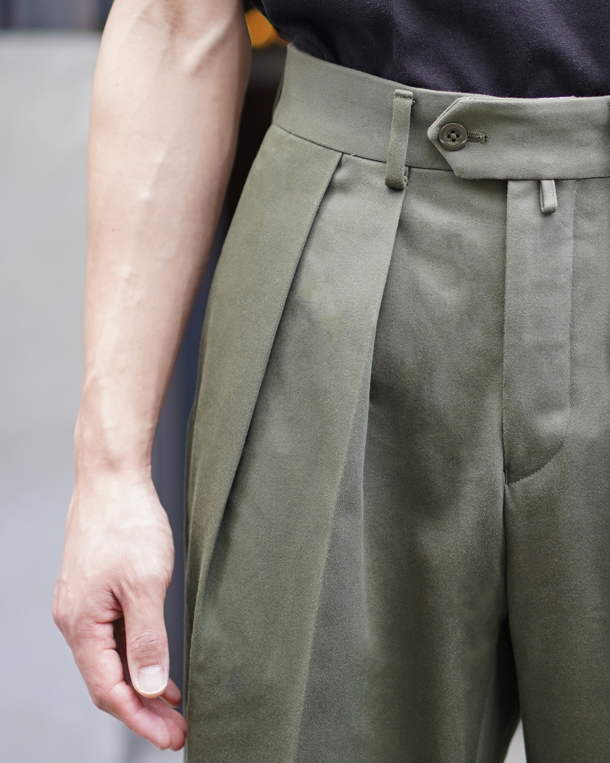 COTTON SATIN │WIDE - OLIVE｜NEAT