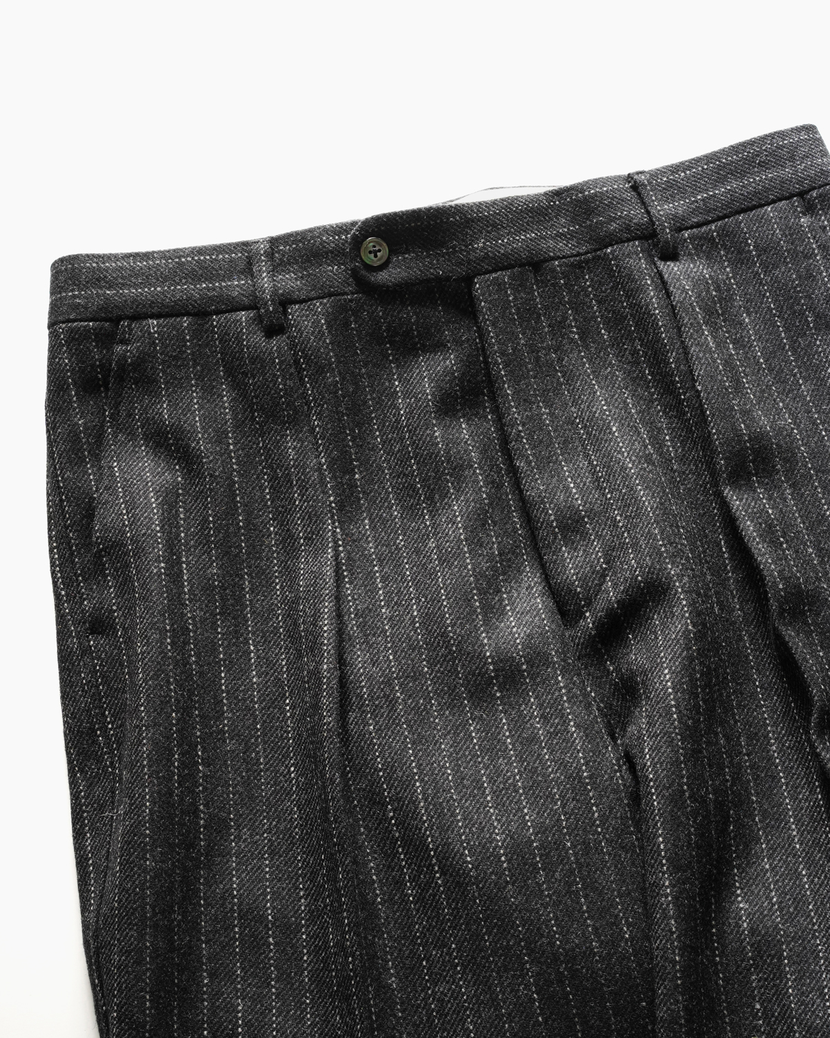 LOVAT TWEED CHALK STRIPE ｜ONE TACK - CHARCOAL｜NEAT