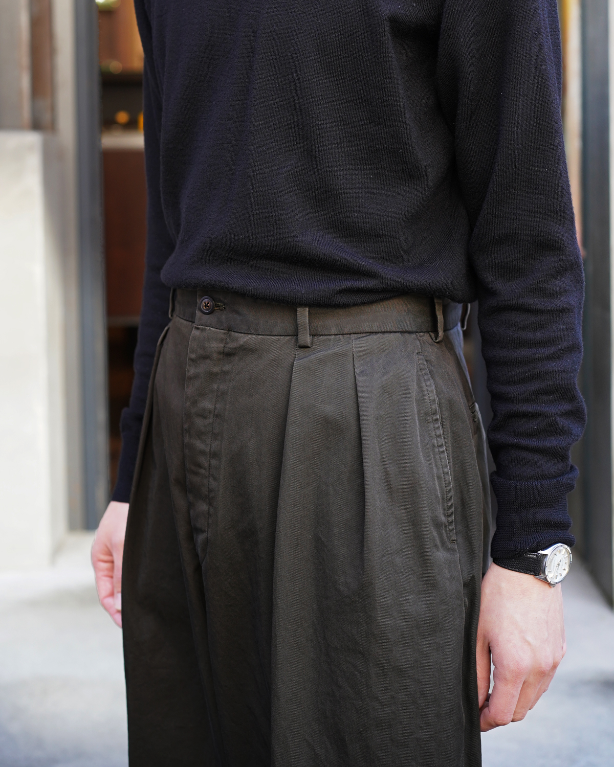 NEAT Chino - Dark Olive｜NEAT