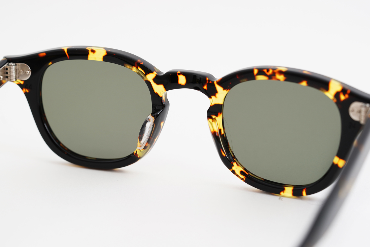 AR 44 SG - Tokyo Tortoise 【Limited】｜JULIUS TART OPTICAL