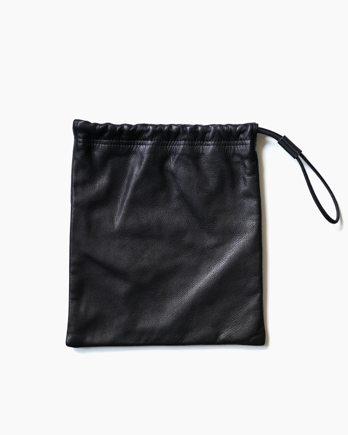 COW LEATHER DRAWSTRING BAG ＜SMALL＞ - Black｜COMESANDGOES