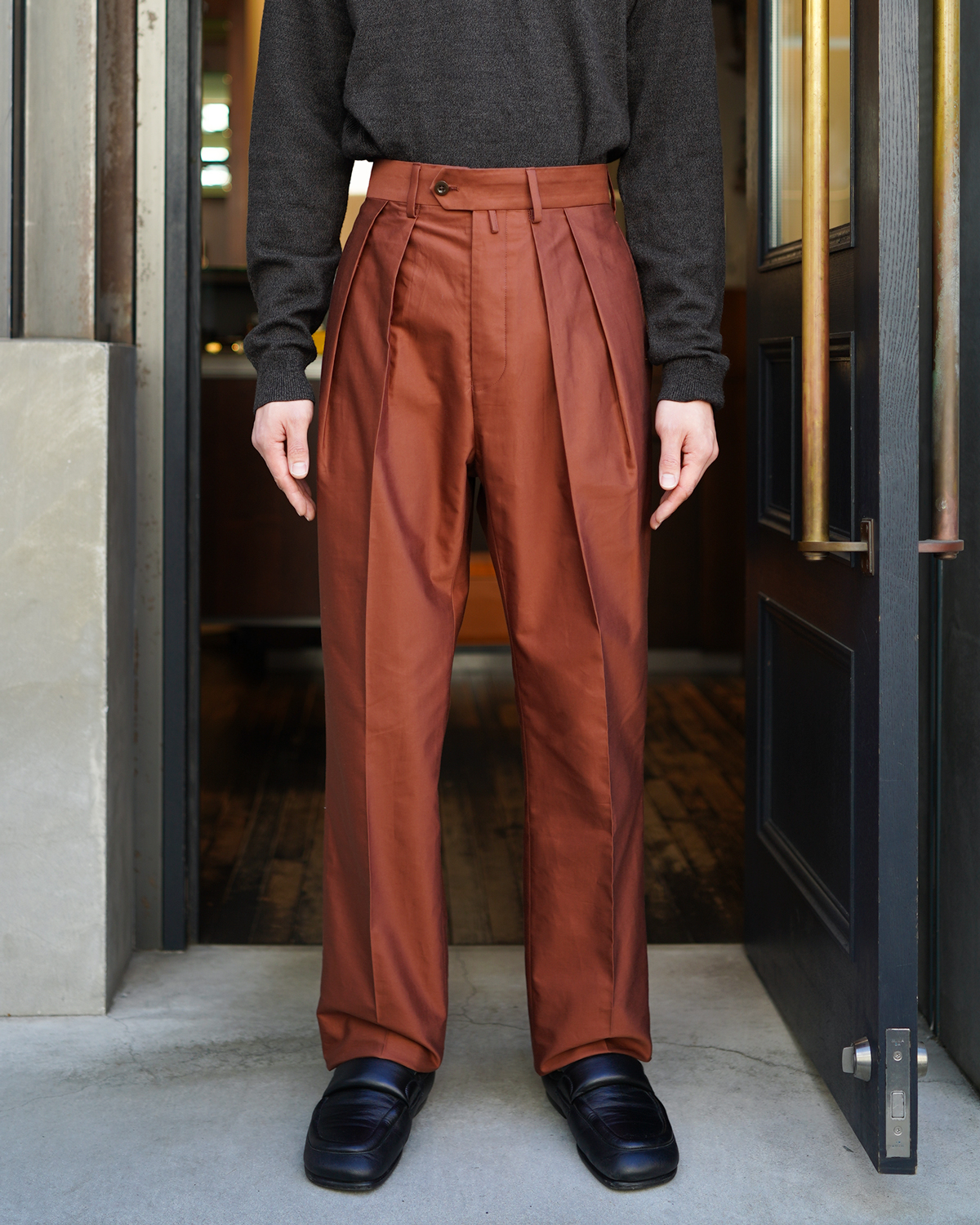 NEAT|GIZA MOLESKIN LIGHT|STANDARD - Brown|PRODUCT|Continuer あす楽・即納 NEAT ギザモールスキンWIDE サイズ44 スラックス