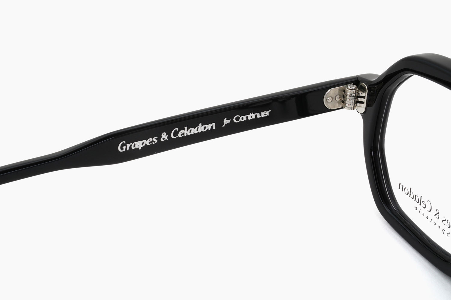 Grapes & Celadon for Continuer │ GCCo 01 - BLK｜Grapes & Celadon