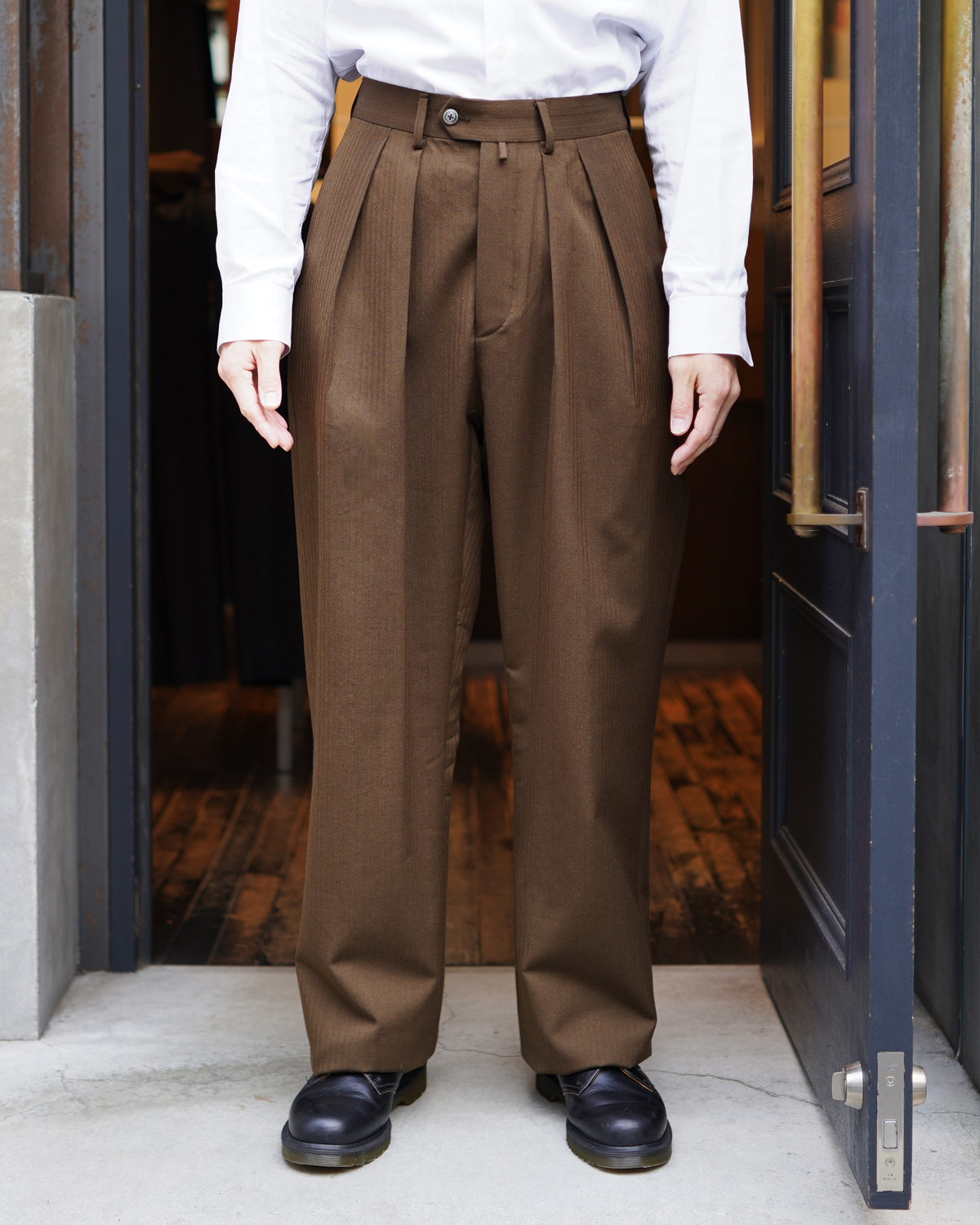 UNFINISHED WOOL HERRINGBONE｜WIDE - Khaki｜NEAT