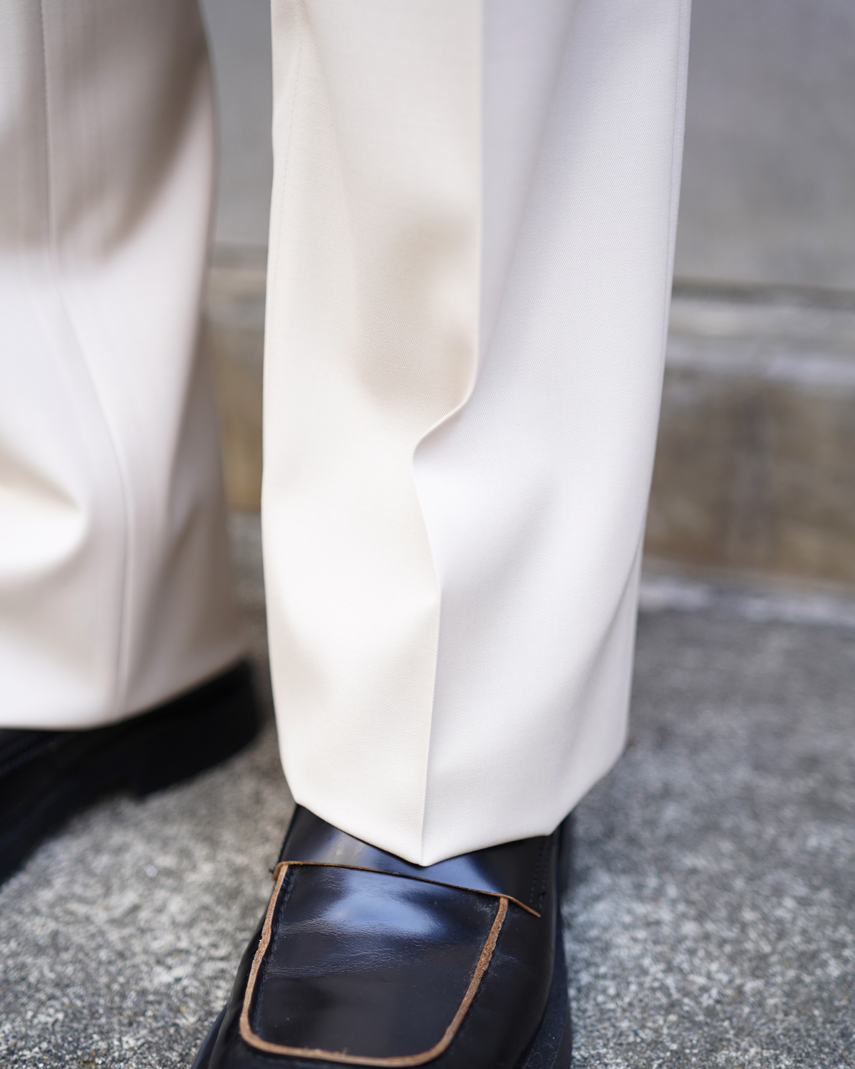 DORMEUIL ECHO GABARDIN｜STANDARD TYPE Ⅱ - Beige｜NEAT