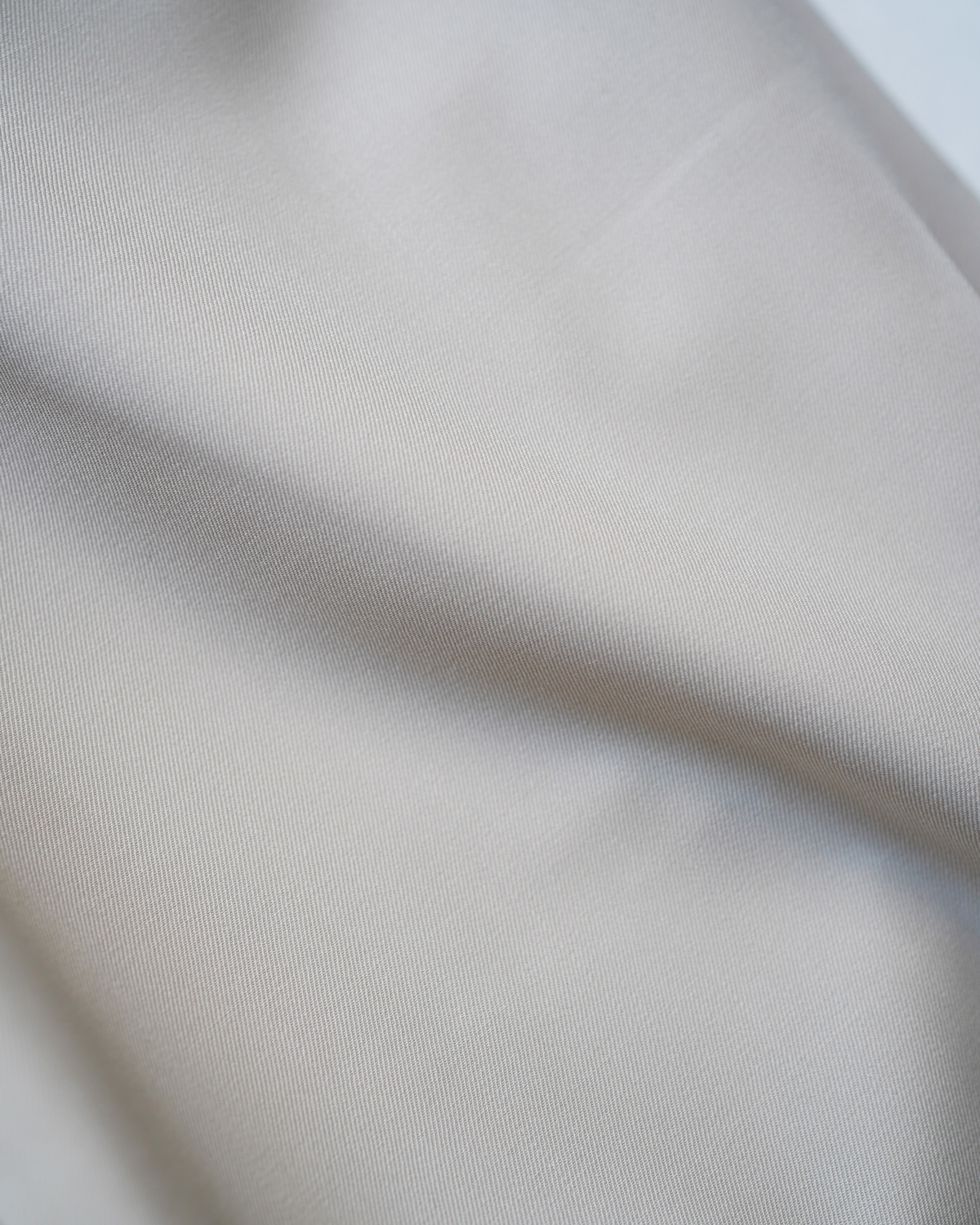 DORMEUIL ECHO GABARDIN｜STANDARD TYPE Ⅱ - Beige｜NEAT