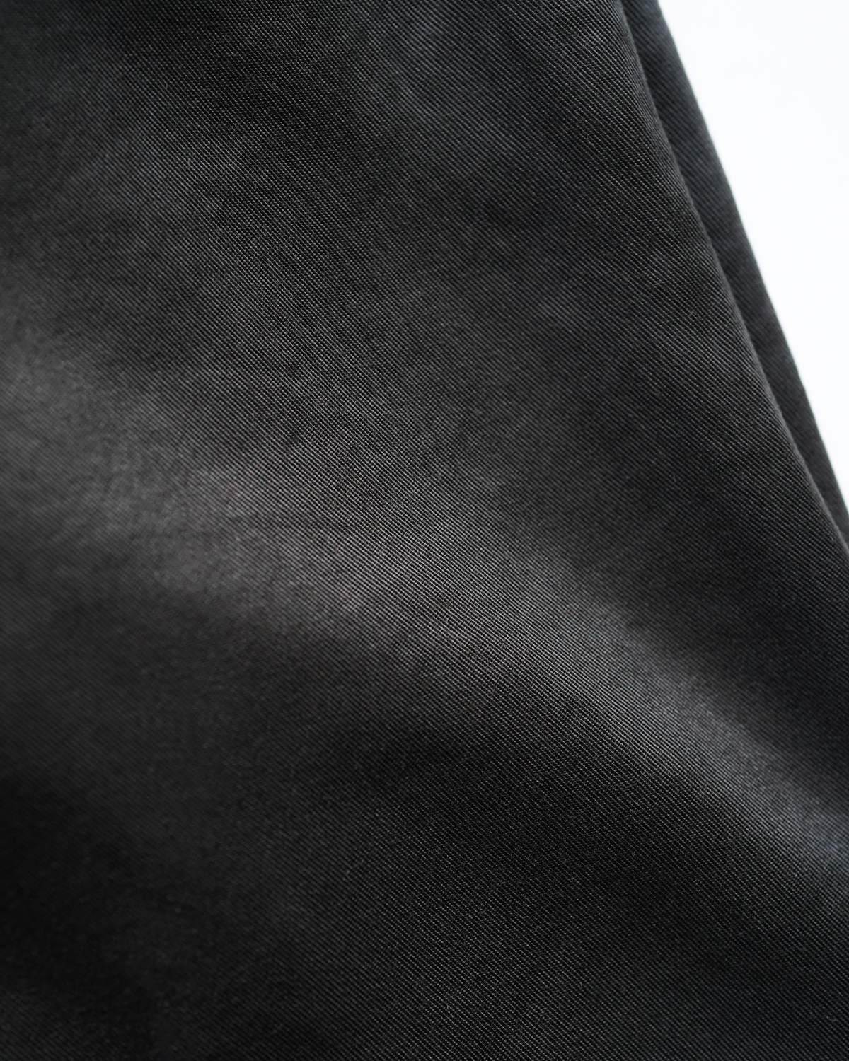 LYOCELL CHINO｜BEACH LOOSE SHORTS - Black｜NEAT