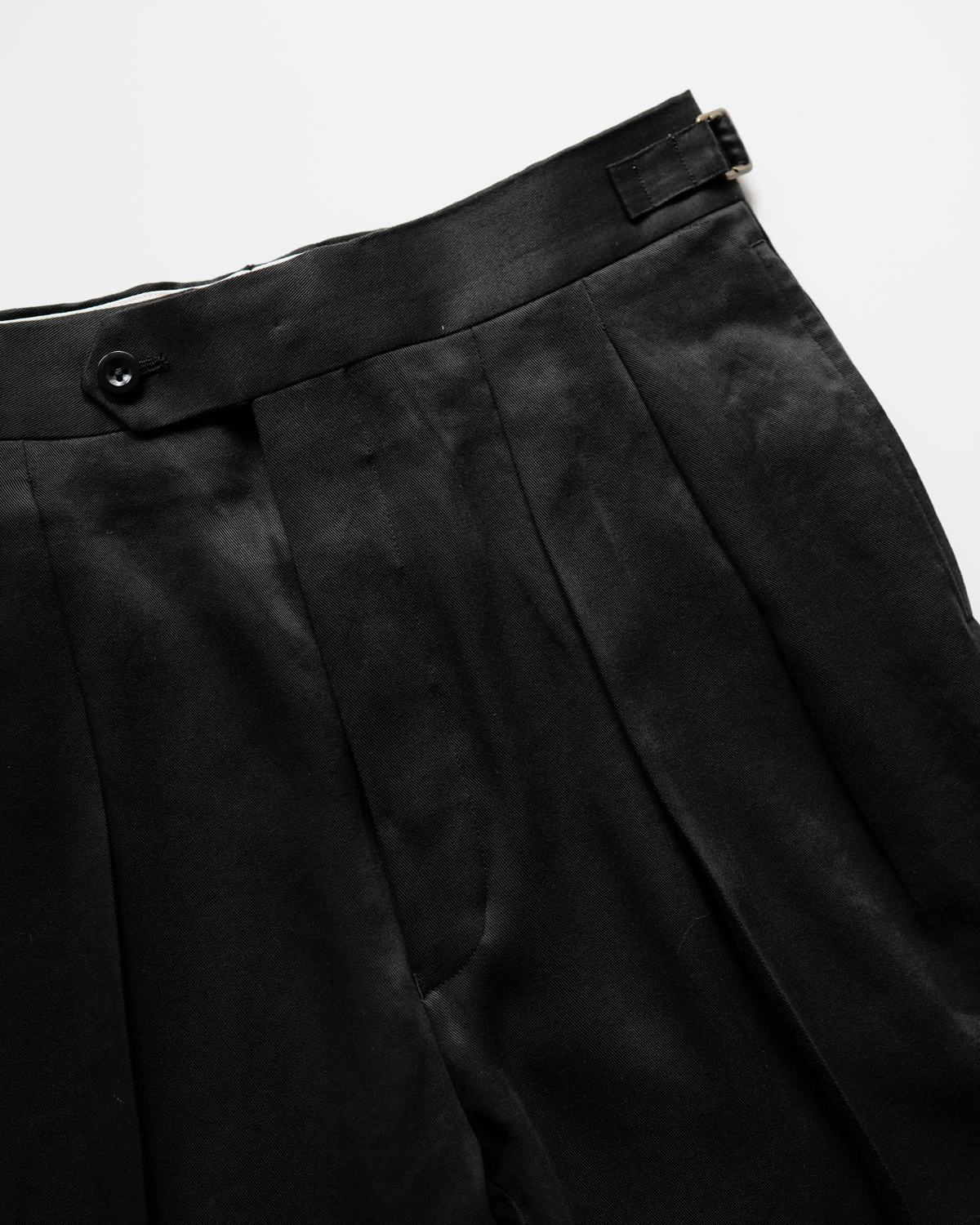 LYOCELL CHINO｜WIDE TYPE Ⅱ - Black｜NEAT