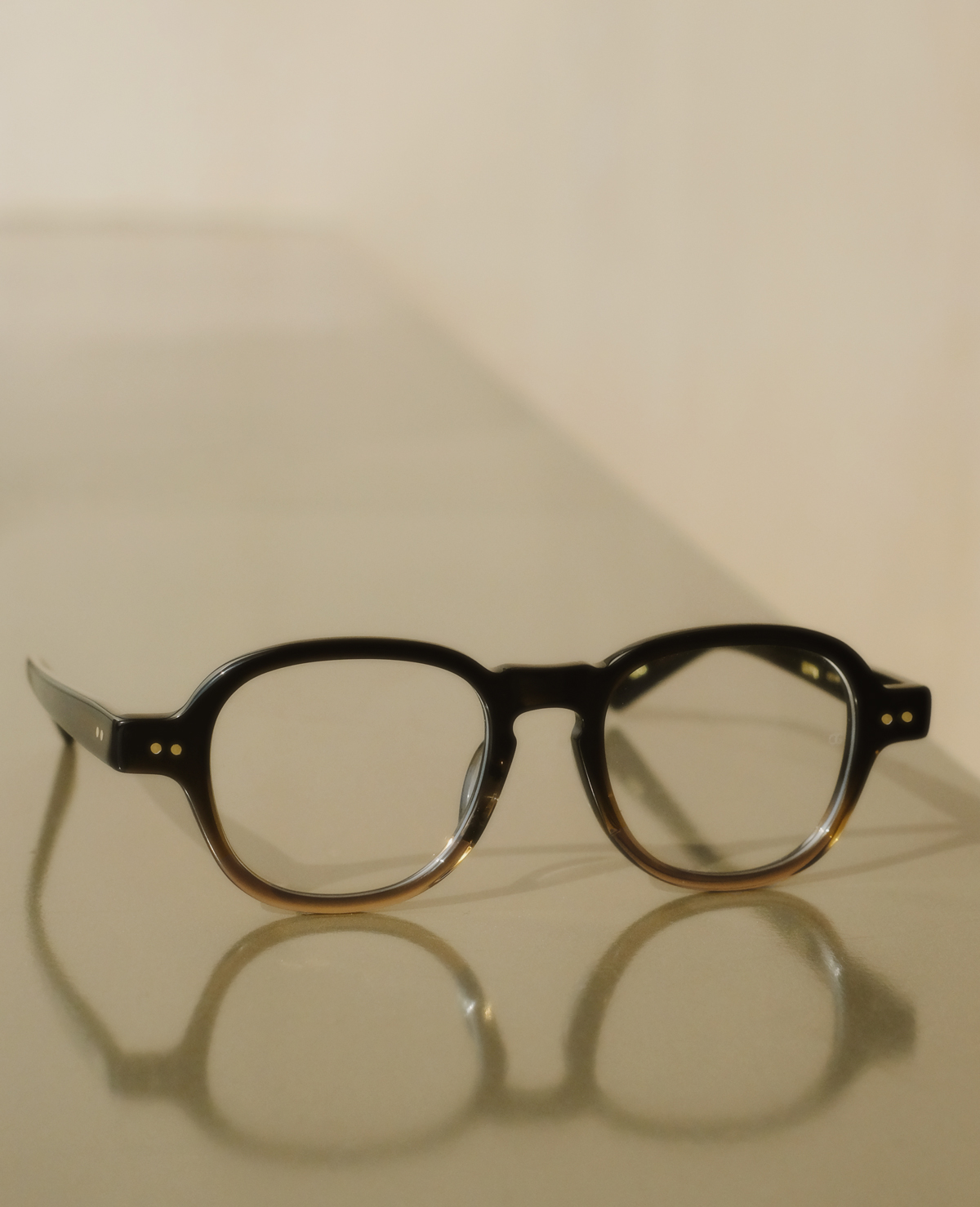 OLIVER GOLDSMITH for Continuer | ROBYN & CHELSEA｜TOPIC｜Continuer