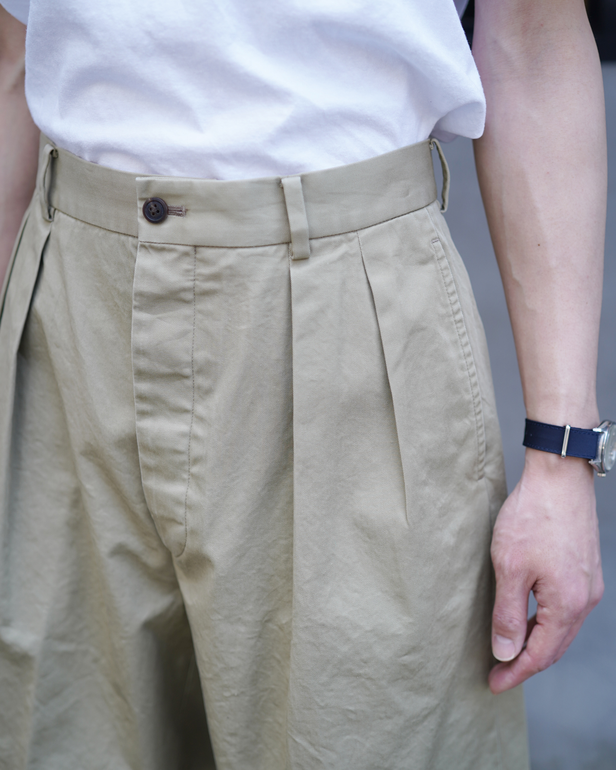 NEAT Chino Shorts - Beige｜NEAT