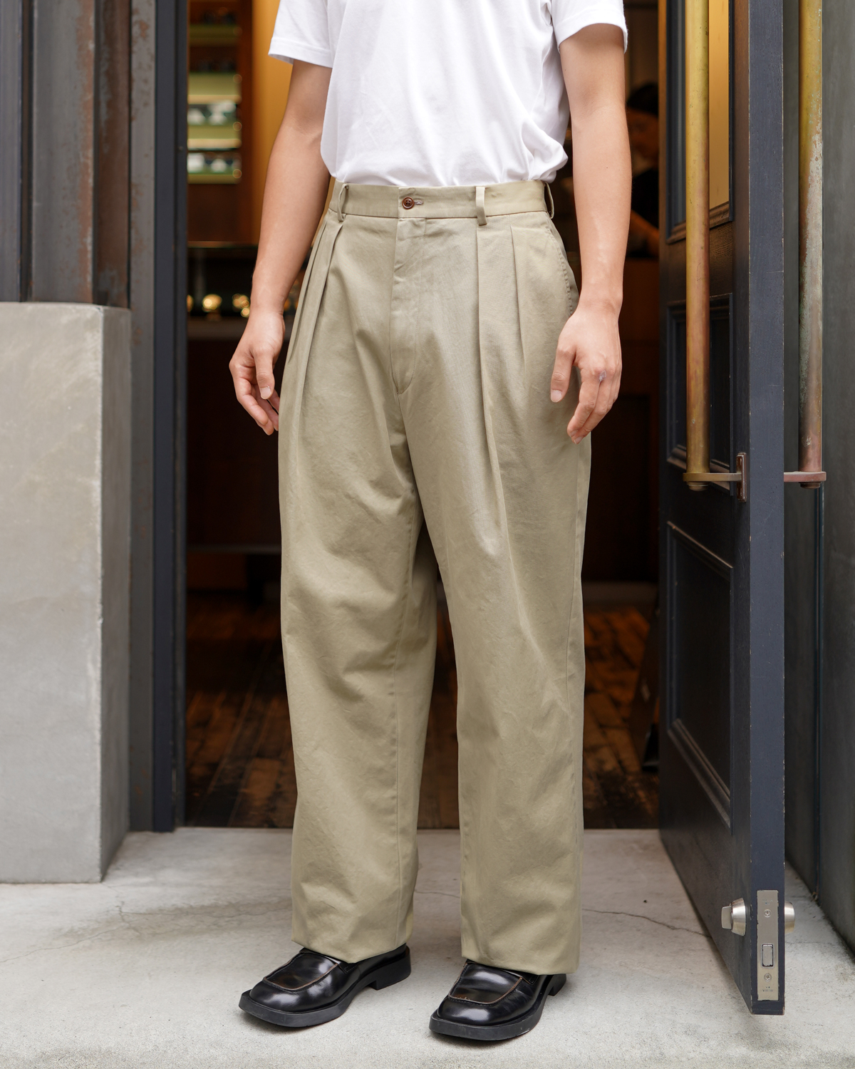 NEAT｜NEAT Chino - Beige｜PRODUCT｜Continuer Inc.｜メガネ