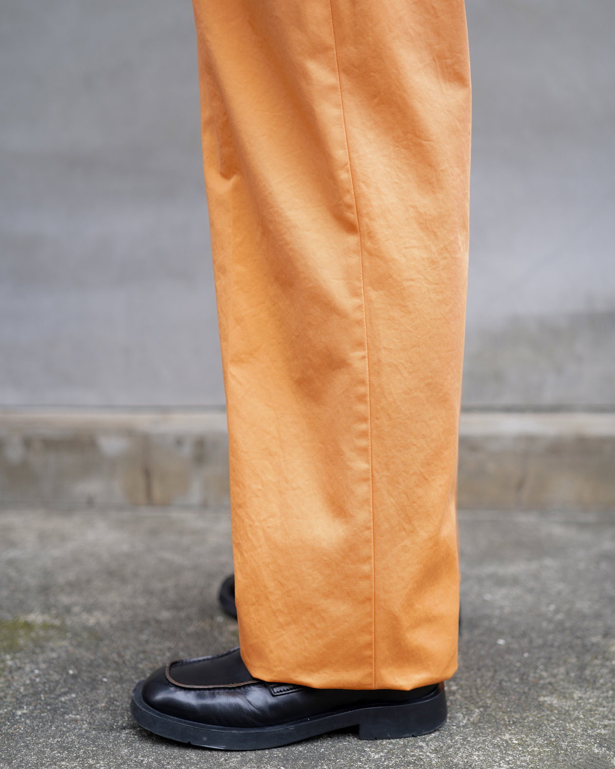 NEAT Chino - Orange｜NEAT