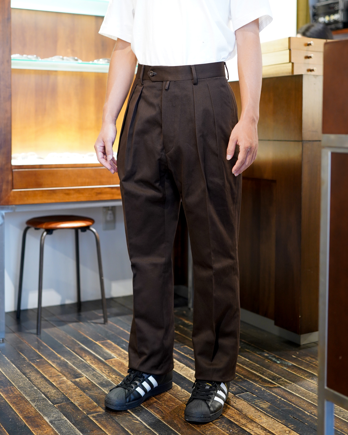 送料無料の商品 NEAT｜SUSTAINABLE DRILL Ⅰ TYPE COTTON｜STANDARD TWILL スーツ