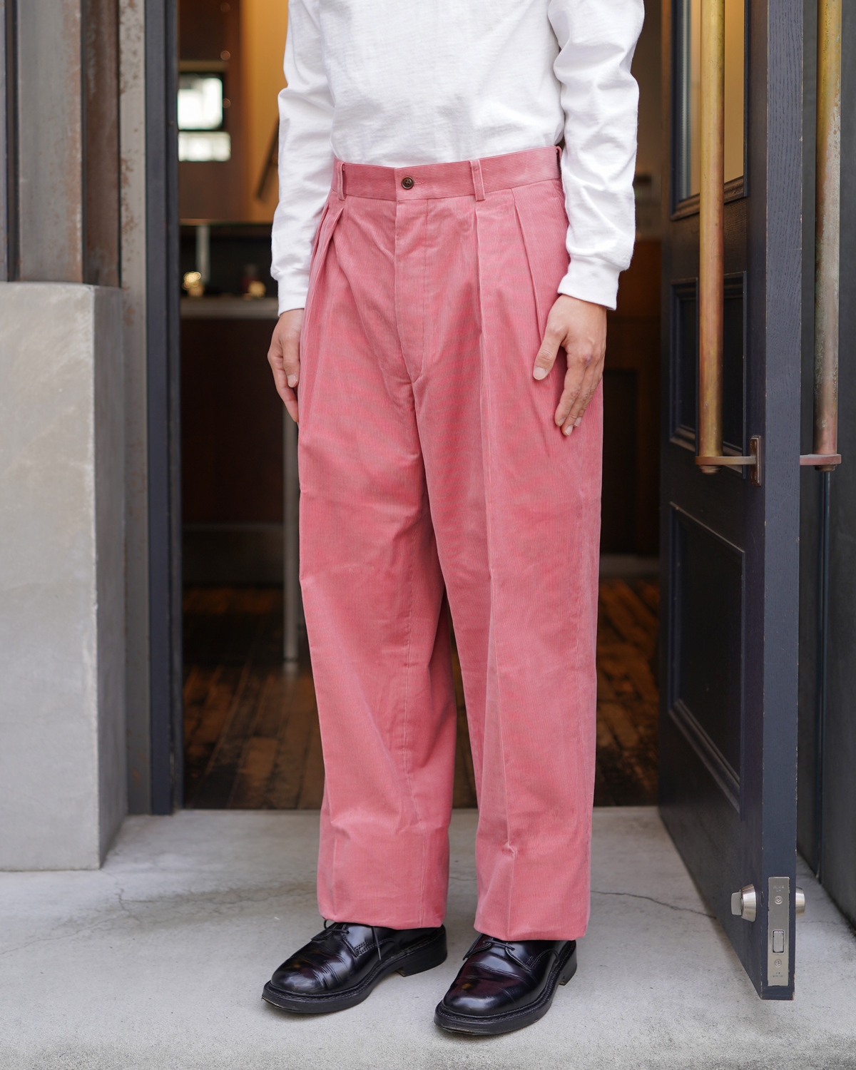 PONTOGLIO CORDUROY｜NEAT Chino - Pink｜NEAT