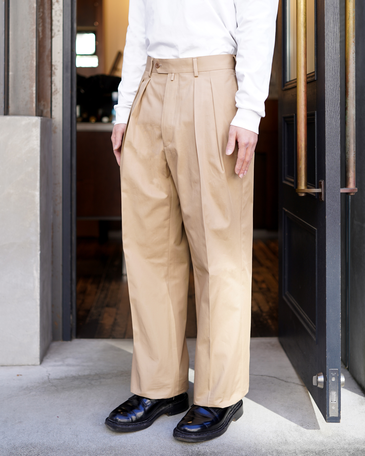 Sustainable Chino｜WIDE TYPE Ⅰ - Beige｜NEAT