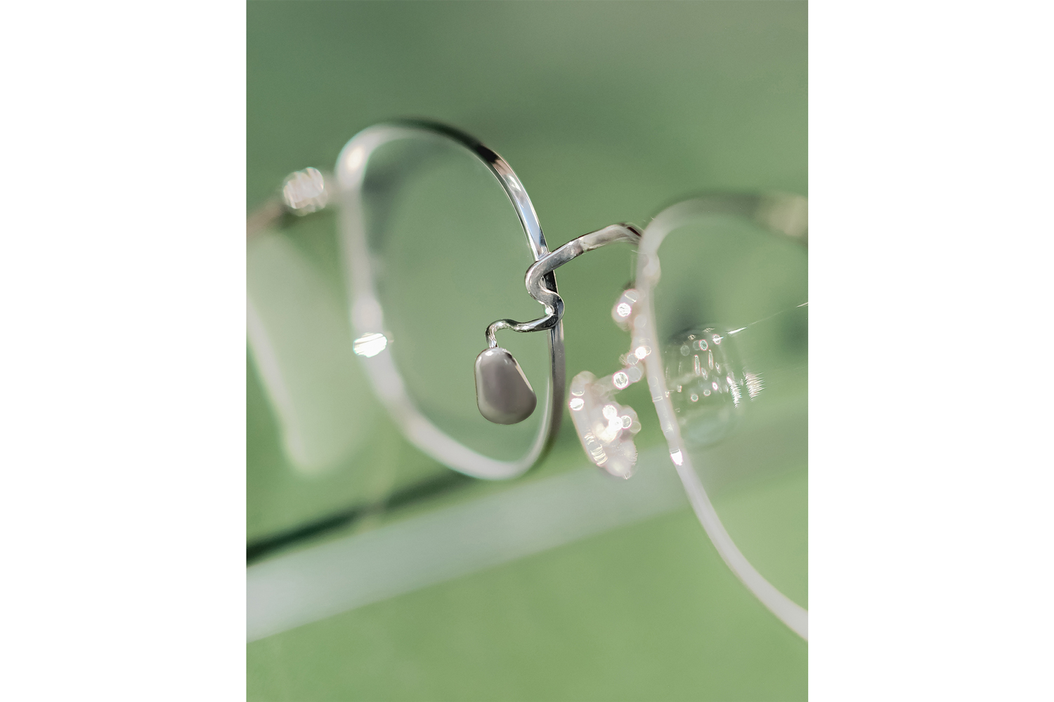 OLVER GOLDSMITH for Continuer｜SANTA - Titania｜OLIVER GOLDSMITH