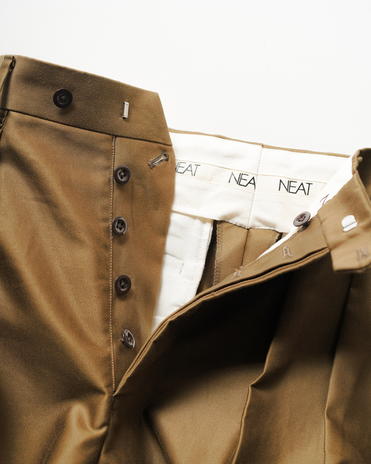 Giza Cotton Moleskin｜WIDE - Khaki｜NEAT