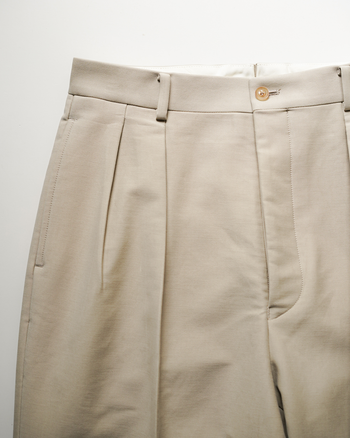 SUPER NEAT Chino - Ivory〈10th Anniversary Model〉｜NEAT