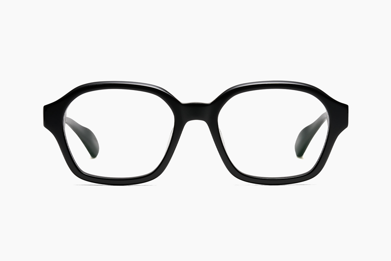 VIVIE – BLACK｜PETER AND MAY